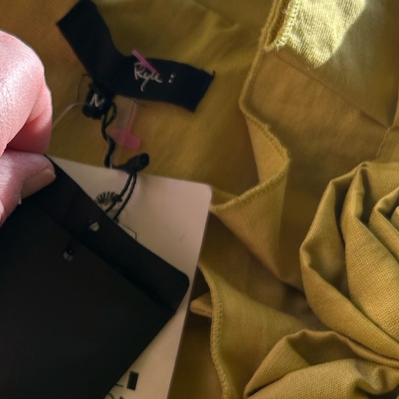 Chartreuse snap front coat by RYU. NWT. Size M - Picture 4 of 7